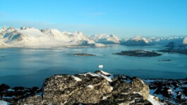 Scenery from Ravnefjeldet, Nanortalik (Southernmost part of Greenland) on a clear December morning, by Jensbn, licensed under the Creative Commons Attribution-Share Alike 3.0 Unported license. 